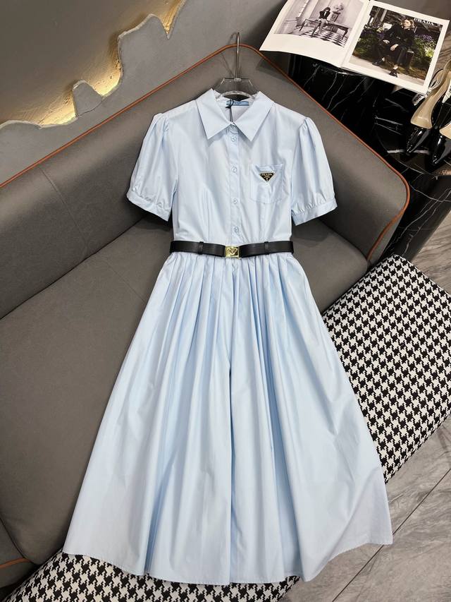 Prad* 24Ss夏季新款衬衫连衣裙 三角标装饰 做工精细 搭配腰带 两色三码sml